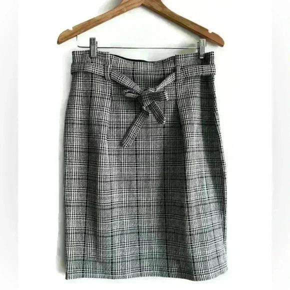 NWT Max Studio Women’s Grey Plaid Belted Skirt Work Office Preppy Prep Medium - Picture 1 of 10